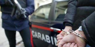 Camorra: blitz di carabinieri e Gdf ad Aversa, 6 arresti