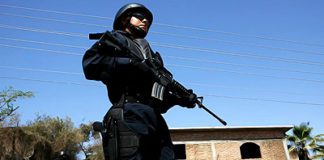 Pakistan: scontri tra talebani 18 morti