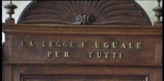 Schiaffi e calci a bimbi, 2 maestre citate in giudizio