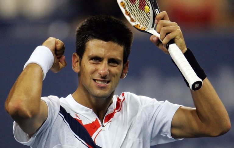 Djokovic batte tre set a uno Nadal e conquista il torneo di Wimbledon