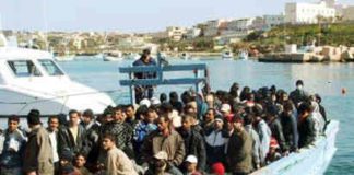 Affonda barcone di migranti: 197 morti, solo 3 superstiti