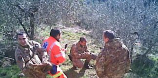 Udine, trova 7 kg tritolo in bosco e li porta al Comune