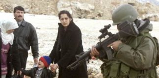 Israele, bimbo palestinese massacrato a sprangate