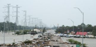 Uragano Irene: almeno 40 i morti, uno in Canada