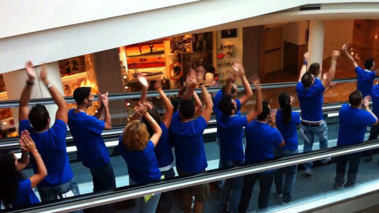 Inaugurazione Apple Store, guarda la nostra Gallery
