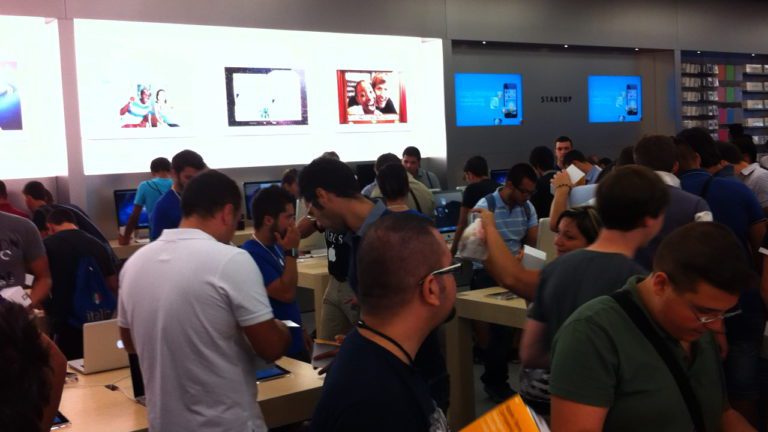 Atto nascita della Apple all’asta per 150mila dollari