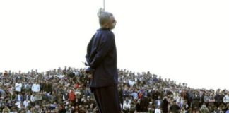 Iran: minorenne impiccato in pubblico per omicidio