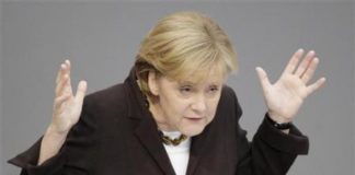 Crisi, Merkel: ‘decisi a risolvere punti deboli euro’