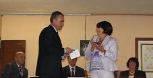 Monte Carmignano, il comune premia le scuole