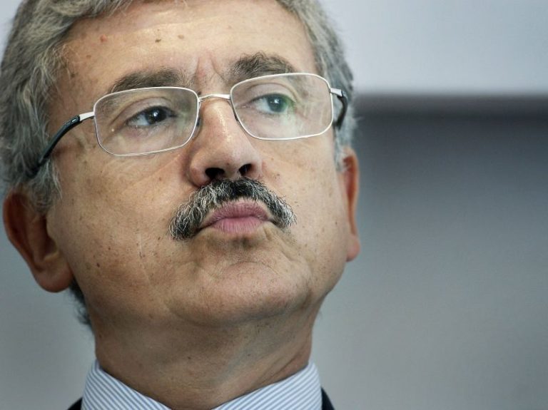 D’Alema: Marini scelta sofferta ma ora serve ampio consenso