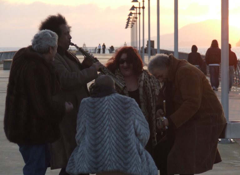 Prima visione del docu-film “Radici”, poi Gragnaniello