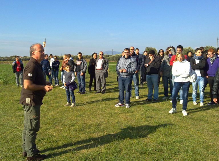 Alunni e genitori a lezione di volo all’avio superficie La Selva