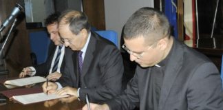 Zinzi e don Merola: cultura legalità si apprende a scuola