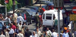 Ambasciata GB assaltata, Londra minaccia Iran