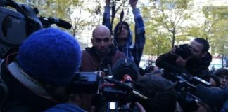 Saviano parla agli indignati di Zuccotti Park a New York