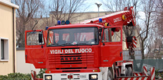 Esplode palazzina vicino Roma, un morto e un ferito