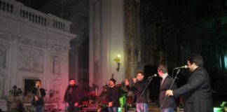 Grande successo per il concerto dei Neri per Caso