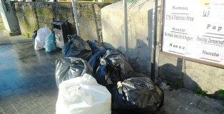 Rifiuti in strada, Cappello diffida il consorzio unico