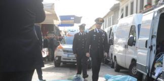 Senegalesi uccisi a Firenze, rabbia e dolore al corteo