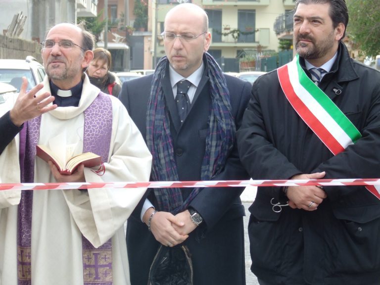 Inaugurata la nuova piazza San Canione