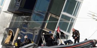 Costa, palombari marina militare aprono varco