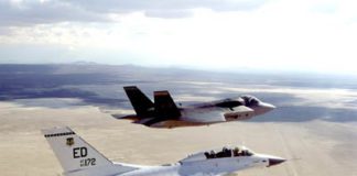 Tagli al Pentagono, gli Usa compreranno meno F35
