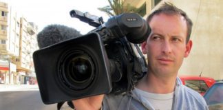 Attentato durante comizio in Siria, muore giornalista francese