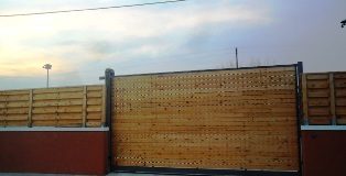 Isola ecologica, apertura ancora ferma al palo