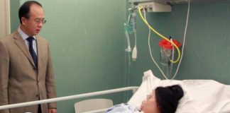 Cinesi uccisi, per Zengh Lia è il giorno del dolore