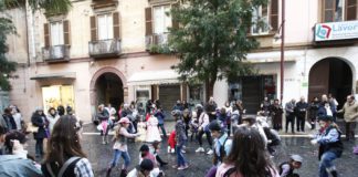 Carnevale, migliaia i casertani in strada