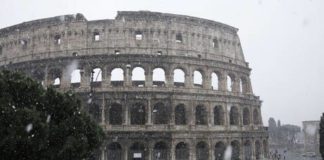 Italia al gelo, chiusi tutti gli uffici pubblici a Roma