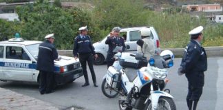 Guida ubriaco nel centro di Caserta e investe pedone, panico tra i passanti
