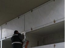 Cimitero, Cesa al Centro: la giunta chieda scusa