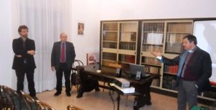 ‘Connessioni legali’, fumetto protagonista