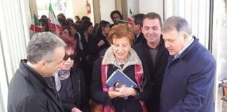 Ruggiero, Del Gaudio inaugura pensilina mensa