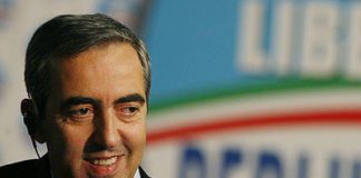 Gasparri: Pd vuole affossare riforma lavoro
