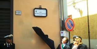 Inaugurato largo Don Giuseppe Manzo