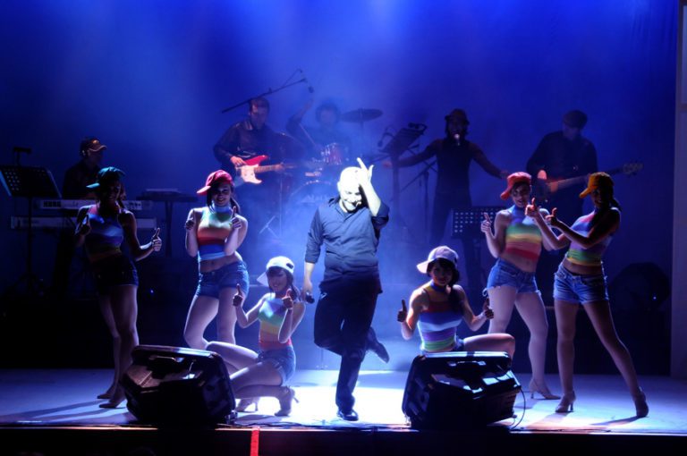 Napoli, Lino Barbieri “tutto incluso” al Teatro Totò