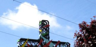 Monumento ai lavoratori realizzato in zona Asi