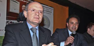 Aversa C’è e IdeaAversa, Costanzo si presenta