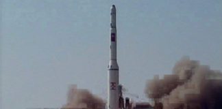 Corea del Nord, lanciato razzo con satellite
