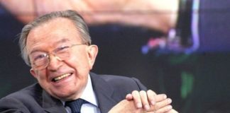 Andreotti ironico su falsa notizia morte di Wikipedia