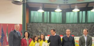 Bambini delle elementari Vigili Urbani per un giorno