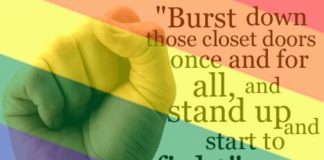 “Lasciamo morire gay in recinto”, guerra sul web