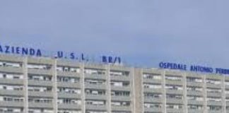 Brindisi, stazionarie condizioni ragazze ferite