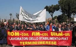Termini Imerese, operai occupano stazione ferroviaria