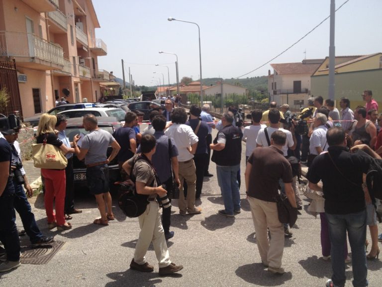 Sparatoria in caserma, morti 2 carabinieri