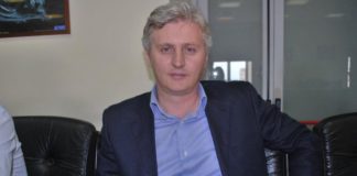 Accuse Pdl, la minoranza solidale con Stabile