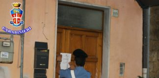 Casa a luci rosse nel centro di Avellino, 4 denunce