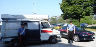 Carabinieri recuperano furgone rubato